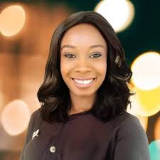 A lady who's into her partner always acts like an evil spirit 😂😂😂😂