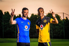 Zwane spielte zuletzt bei кайзер чифс (кай). Kaizer Motaung Looking Forward To A Bright Future As Arthur Zwane Dillon Sheppard Appointed As Assistant Coaches Citypress