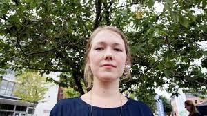 Jump to navigation jump to search. Une Aina Bastholm Emneside Dn