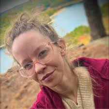 Photo of 8th grade dance at Wheatridge Middle School in Gardner