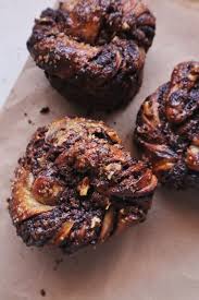 Chocolate Hazelnut Babka Knots Hazelnut Dessert Chocolate Hazelnut Cookies Best Bread Recipe