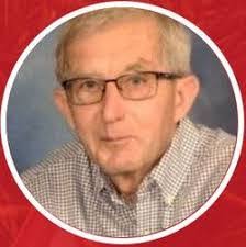 Teresa Holtz's Instagram, Twitter & Facebook