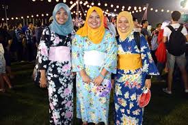 Originally a nenbutsu folk dance to welcome the spirits of the dead, the style of celebration varies in many aspects from region to region. Bon Odori 2015 In Shah Alam The Biggest Outside Japan Citizens Journal Malaysia