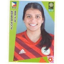 Kelley England's Instagram, Twitter & Facebook