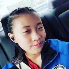 Jean Hoang's Instagram, Twitter & Facebook