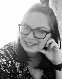 Kara Condon's Instagram, Twitter & Facebook