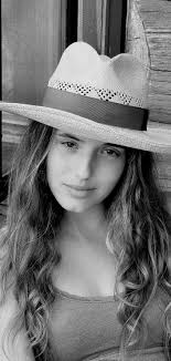 Summer outfits and vacation clothing at Crawfordsville Cato