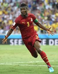 He owns mccarthy hill house, a mansion worth $3 million and drives among many others, phantom car which is manufactured by roll royce valued at £400,000. Asamoah Gyan Biography Asamoah Gyan House Cars