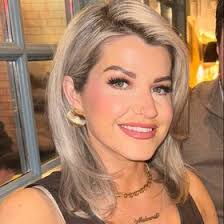 Melanie Barry (kalmel06)