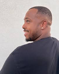 Mid fade, beard trim, and line up for Kevin 🌸🫡