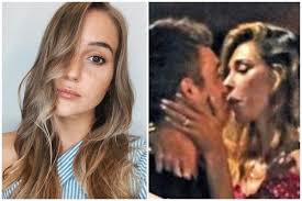 La showgirl argentina la storia d'amore tra antonino spinalbese e belen rodriguez continua a gonfie vele. Belen Rodriguez E Antonino Spinalbese Parla L Ex Di Lui Non Mi Sento Inferiore A Nessuno