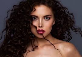 She walks in beauty Nikon coolpix P900 30-5-2025