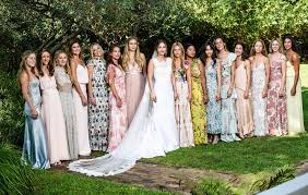Annabelle Caufman Soudavar And Maximilian Moehlmann Tie The Knot In East Hampton New York Hamptons Wedding Vogue Wedding Floral Bridesmaid Dresses
