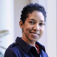 Dara Wilson's Instagram, Twitter & Facebook