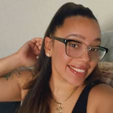 I wish I was like this. I've always had a hard time falling asleep anywhere  but bed.