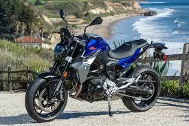 We've seen design filings for both the f900xr and f900r as the f900r has a more dynamic look than the f800r, while the f900xr (we're glad bmw went with this name rather than the f850rs name some. 2020 Bmw F 900 R Review 15 Fast Facts
