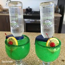 Subscribe for more drink videos. Tipsy Bartender Alcoholic Drinks Yummy Drinks Fun Drinks