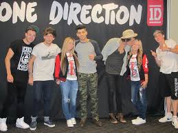 Check out these greeting ca. 19 Funny Meet And Greet Pics Ideas One Direction Directions Boy Bands