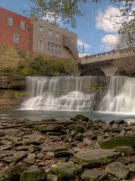 The village was established and has grown around chagrin falls waterfall on the chagrin river.as of the 2010 census, the village population was 4,104. Enjoy The Small Town Charm Of Chagrin Falls Ohio