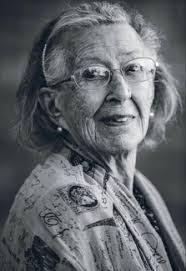 Vivian Karr's Instagram, Twitter & Facebook