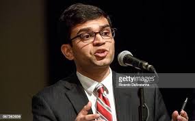 427 North Hollywood High Stock Photos, High-Res Pictures, and Images