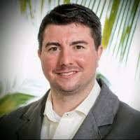 Ayelet Hecht's Instagram, Twitter & Facebook