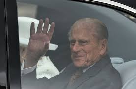 Prinz philip wurde am 10. Prinz Philip Ist Auch Im Hohen Alter Immer An Der Seite Seiner Frau Queen Elizabeth Ii Stuttgarter Nachrichten