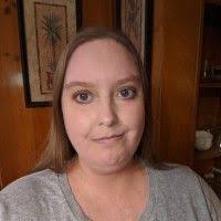 Jessica Straw's Instagram, Twitter & Facebook