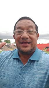 KIM CANALES EL DUENDE APOYANDO A LA SELECTA