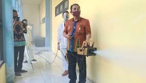 Pabrik sepatu puma lamongan pt buildyet indonesia air minum aqua galon 19ltr lamongan oleh pt sinar anugerah raya di surabaya from i2.wp.com check spelling or type a new query. Sai Clean Gandeng Dinas Perikanan Lamongan Lakukan Fogging Disinfektan