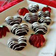 Our heart box flower collection combines both elegance and beauty. Chocolate Covered Heart Shaped Strawberries Walking On Sunshine