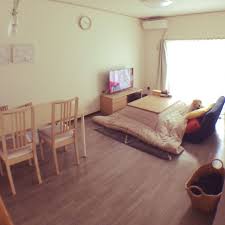部屋全体 こたつ 10畳 ふたり暮らし こたつ布団 などのインテリア実例 2015 12 14 14 32 48 roomclip ルームクリップ インテリア 座椅子 部屋