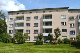 Eine weitere möglichkeit die passende immobilienanzeige zu finden sind die seiten etagenwohnung kassel mieten und studenten wohnung kassel mieten. 3 Zimmer Wohnung Mieten Kassel Susterfeld Hellebohn 3 Zimmer Wohnungen Mieten