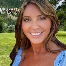 Gina Middleton's Instagram, Twitter & Facebook