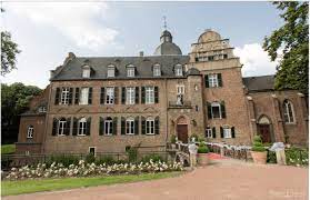 unsere location burg bergerhausen fur die hochzeitsmesse tatsachlich liebe wedding locations old mansions mansions