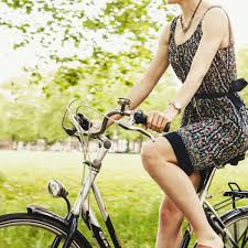 Pour optimiser la perte de poids, avant votre séance d'entrainement vélo, ne négligez pas le repas et structurez le ! Cyclisme Comment Perdre Du Poids Grace Au Velo Femme Actuelle Le Mag