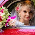 Leila Hodges's Instagram, Twitter & Facebook