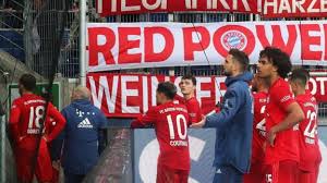 Hoffenheim 0 6 Bayern Munich Bizarre Finale Sees Teams Pass Ball Between Themselves For Final 13 Minutes Bayern German Football League Sports News