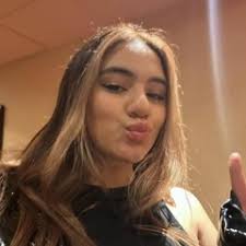 Stream Bésame by Adely