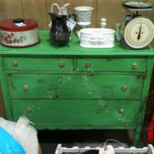 For Camille S Room The Junque Yard Columbus Ga Vintage Store Antique Dresser Room