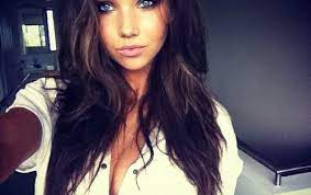 Pin By Annalee On Style Dark Hair Dark Hair Blue Eyes Brown Hair Blue Eyes