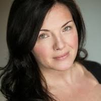 Samantha Hills's Instagram, Twitter & Facebook