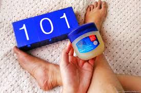 Bahaya vaseline petroleum jelly bagi kulit hai sista, divideo kali ini mau bahas tentang vaseline petroleum jelly. 14 Kegunaan Petroleum Jelly Yang Kamu Belum Tahu Saking Banyaknya Rugi Rasanya Kalau Tak Mencoba