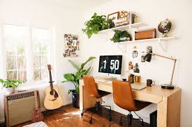Small office space does not have to be short on style or function. Small Home Office Ideas That Are Surprisingly Stylish