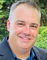 Patrick Mcmillin's Instagram, Twitter & Facebook