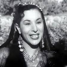 Listen to يا ورد على فل وياسمين