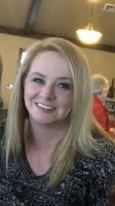 Broker Carrie Collins