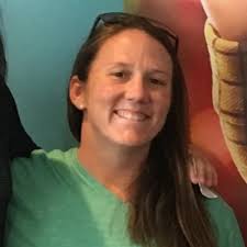 Abby Holcomb (@abbyholcomb28)