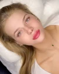 WE KNOW YOU'VE WAITED! 😅👄, Master @zara.eastsidemicroblading is coming to  Scottsdale to treat our long AZ WAITLIST for Lip Blushing clients! , Zara  is recognized as one of the top USA lip blushing ...