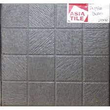 Harga keramik kamar mandi dipengaruhi merek dan ukuran keramik tersebut. Jual Keramik Lantai Kamar Mandi Ukuran 20 X 20 Merk Asia Diskon Shopee Indonesia